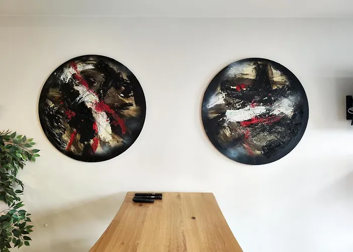 Luxury Muralla De 1.2 Apartment